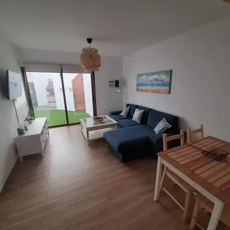 Casa Amara Y Julia Apartment *