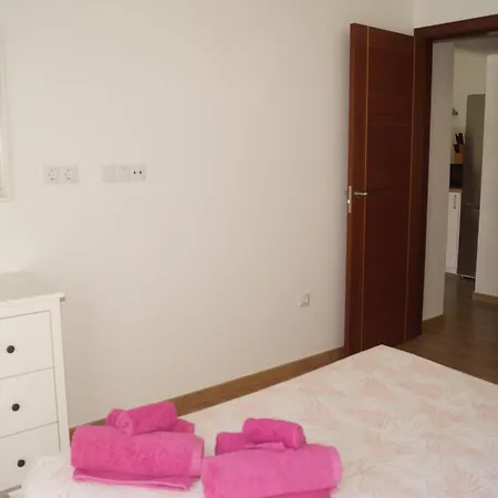 Casa Amara Y Julia Apartment *