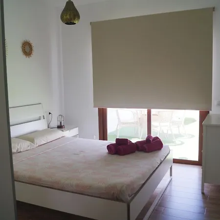 Casa Amara Y Julia Apartman *